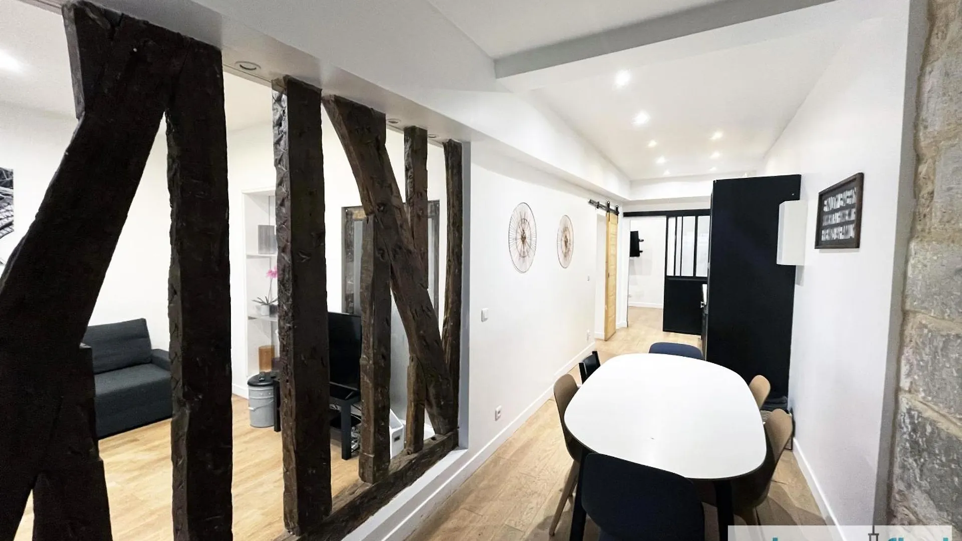 Urban Flat 52 - Charming 2 Bdr Flat In Center Of Paris Apartment