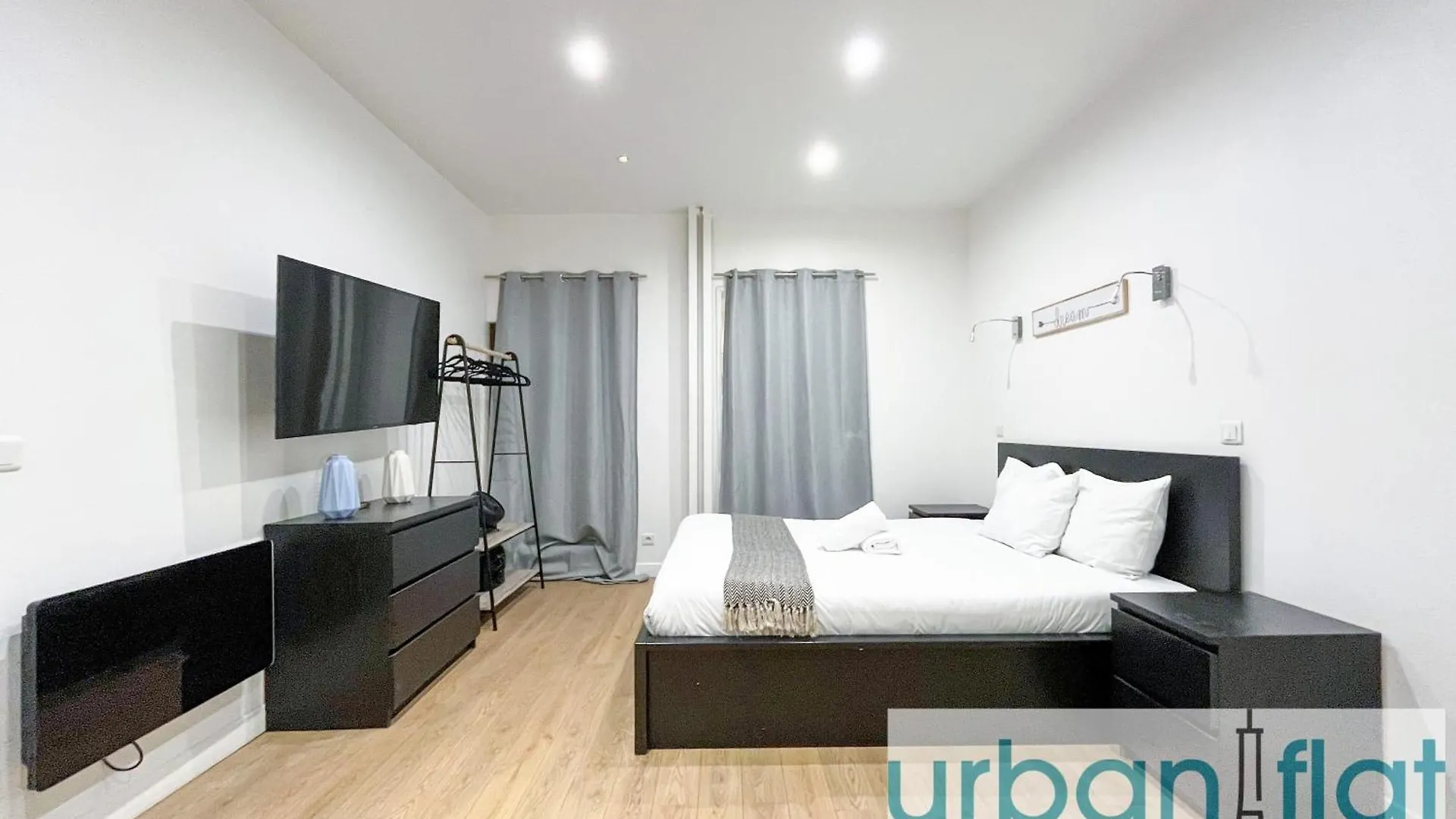 Urban Flat 52 - Charming 2 Bdr Flat In Center Of Paris Apartment
